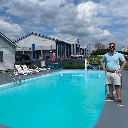 Smokies Inn - New Linens & Ultrafast Wifi - Friendliest Hospitality Guaranteed! コダック エクステリア 写真