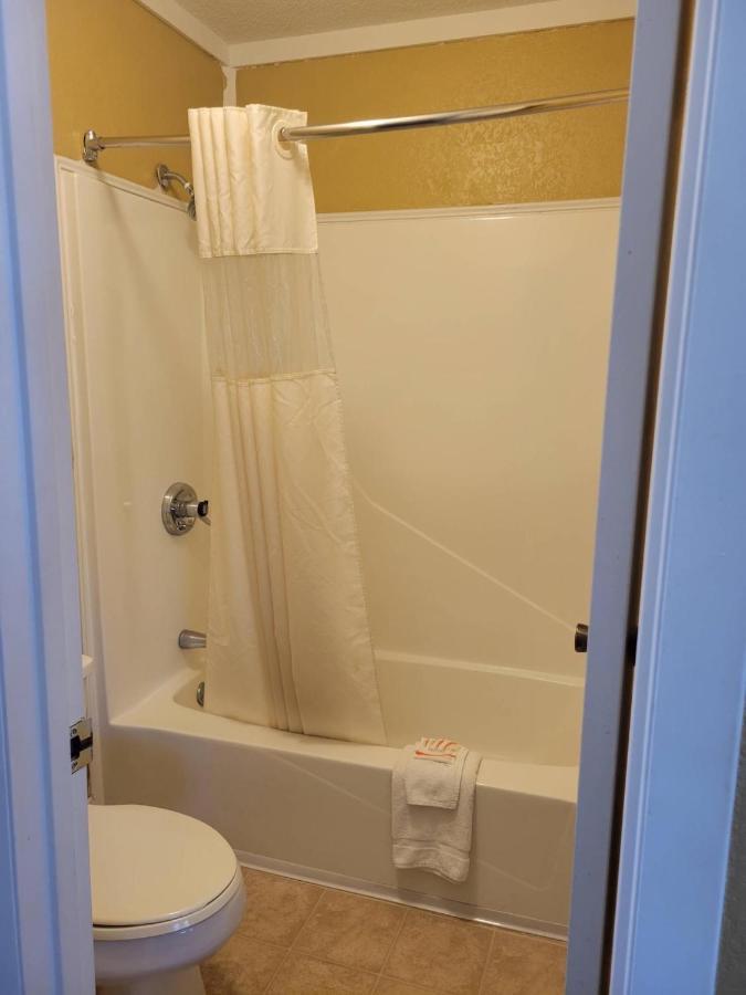 Smokies Inn - New Linens & Ultrafast Wifi - Friendliest Hospitality Guaranteed! コダック エクステリア 写真